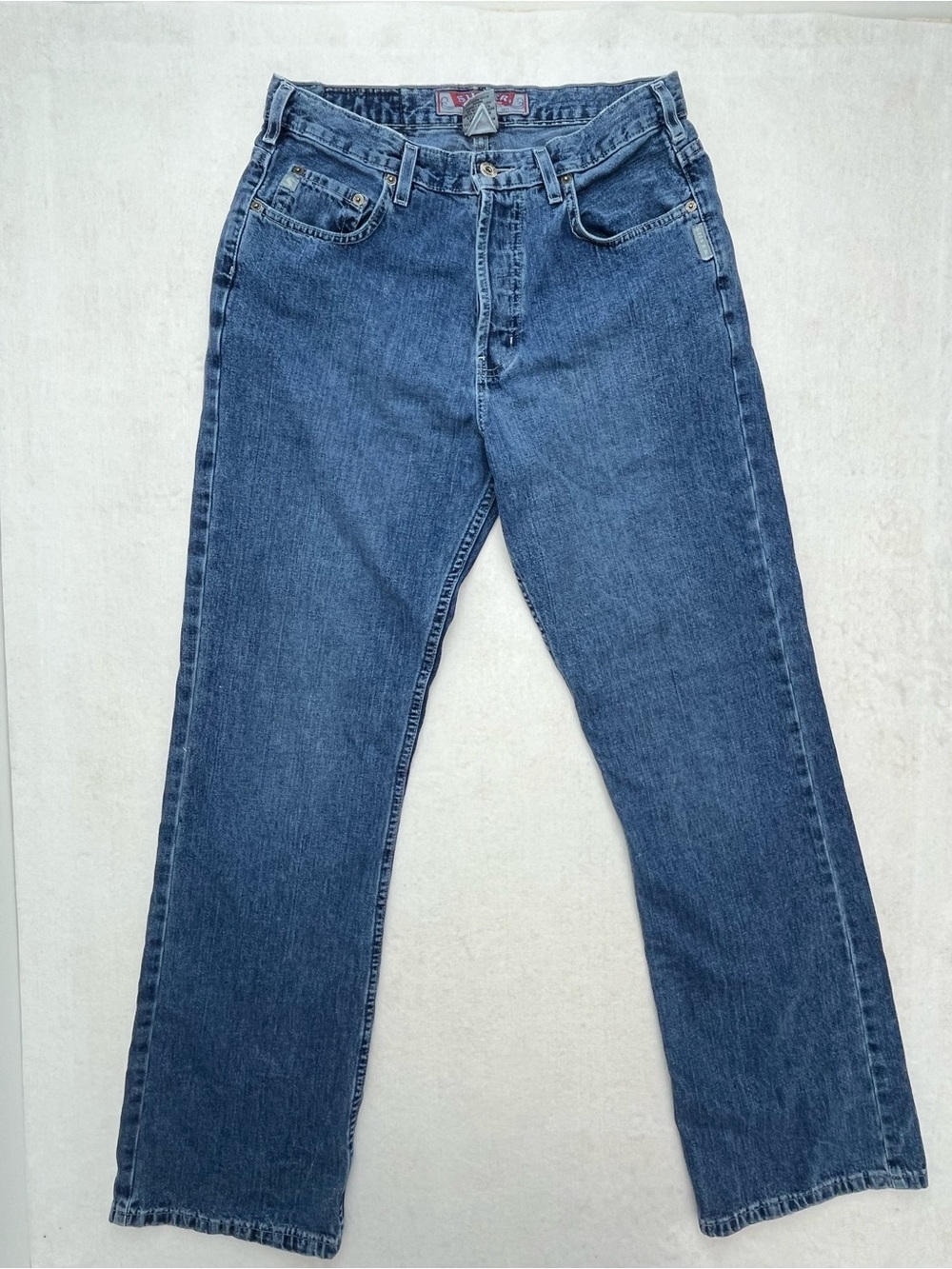 Vintage Silver Jeans Co Women's Medium Wash Button Fly Straight Leg Jeans 32x32